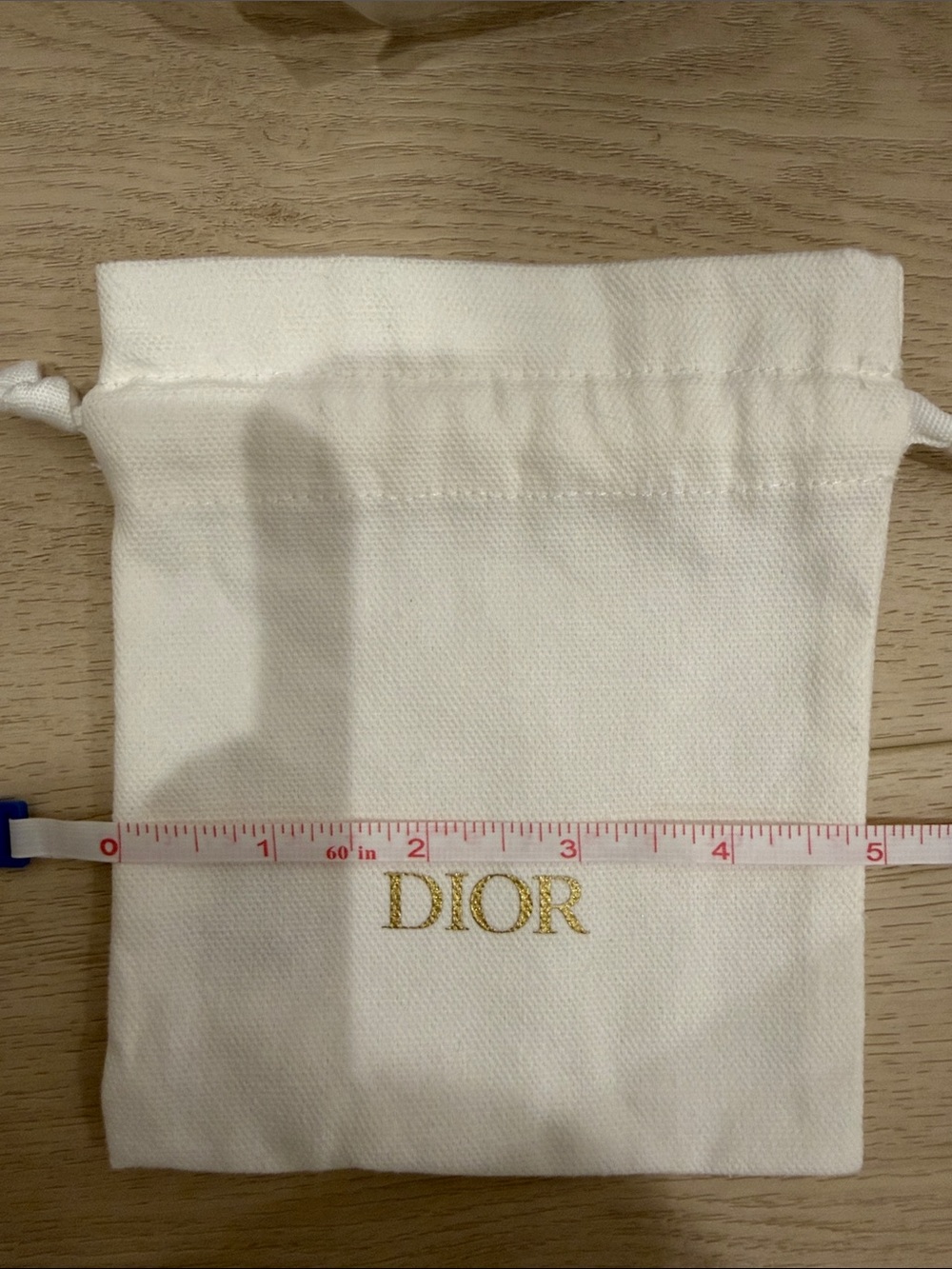 Dior Cream Drawstring Pouches with Gold Logo - Set of 7 - Picture 8 of 9